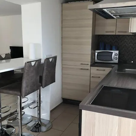 Ferienwohnung Seerose 乌尔丁根-米尔霍芬
